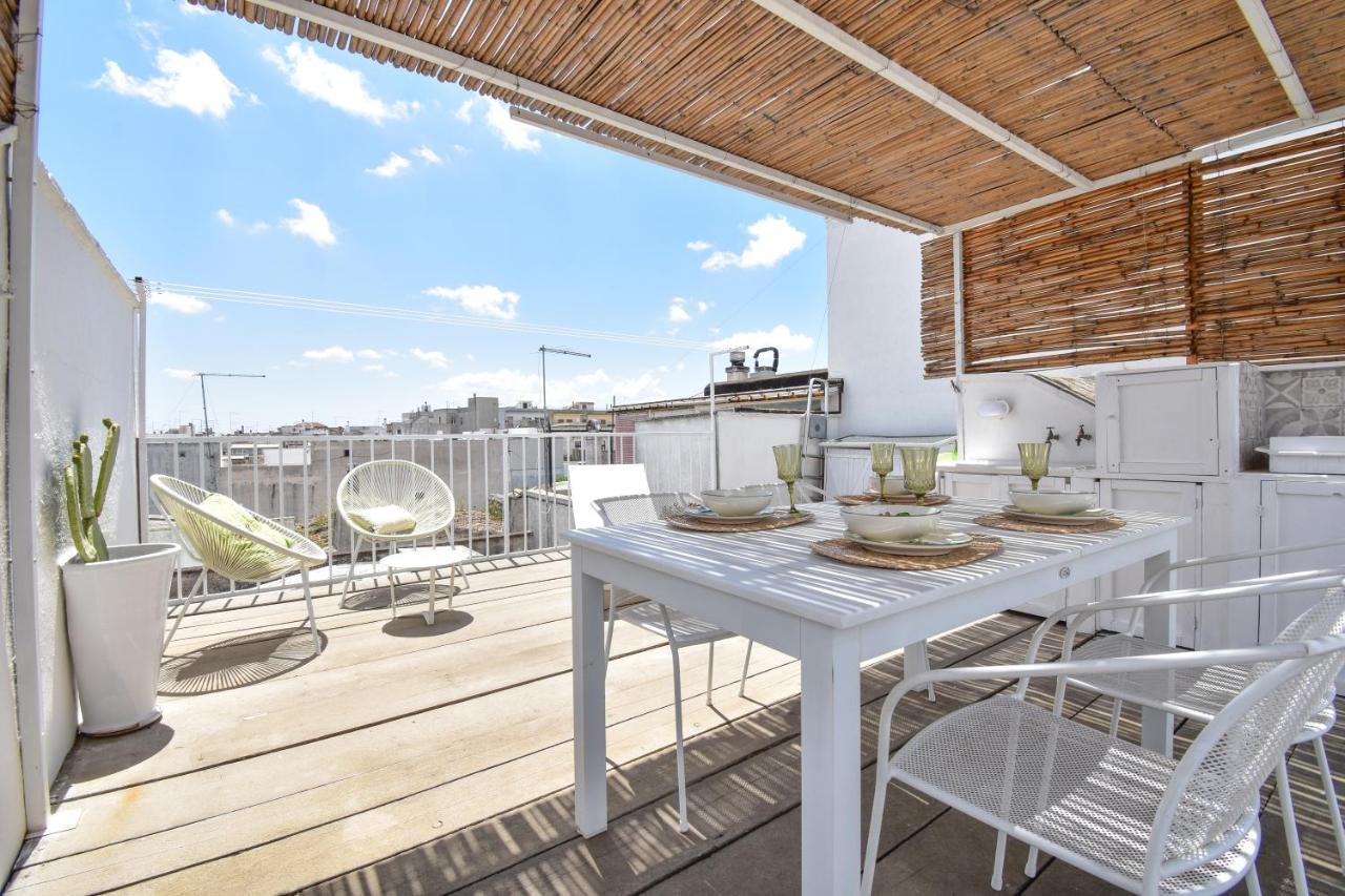 Mina'S Roof Apartment Terrace: Whit Sea View Ceglie Messapica Exterior foto